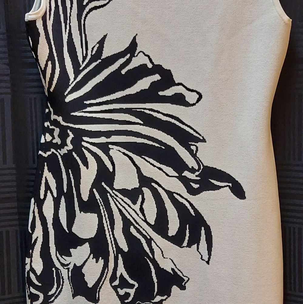 Calvin Klein black and white bodycon dress size L